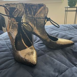 Gold Katy Perry Frann Shooties